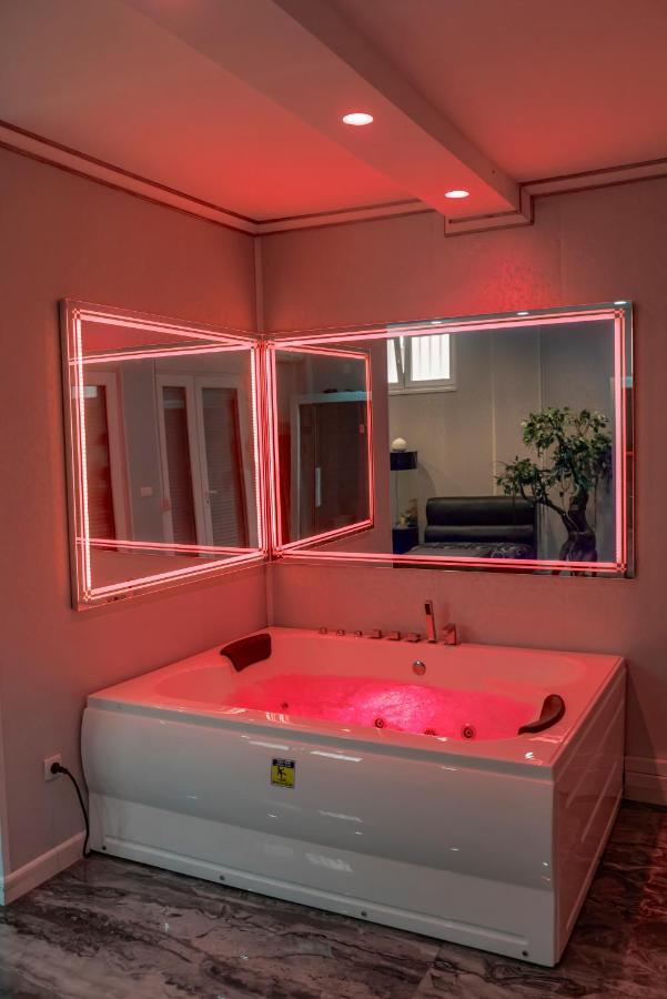 Spa Lux Apartmani Novi Sad Exterior photo